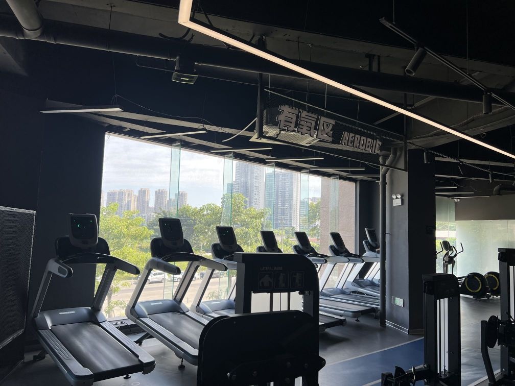 江南室内游泳馆