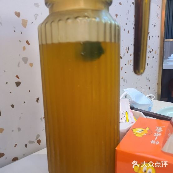 都洱爪爪一牡恋普鸭味卤味干锅