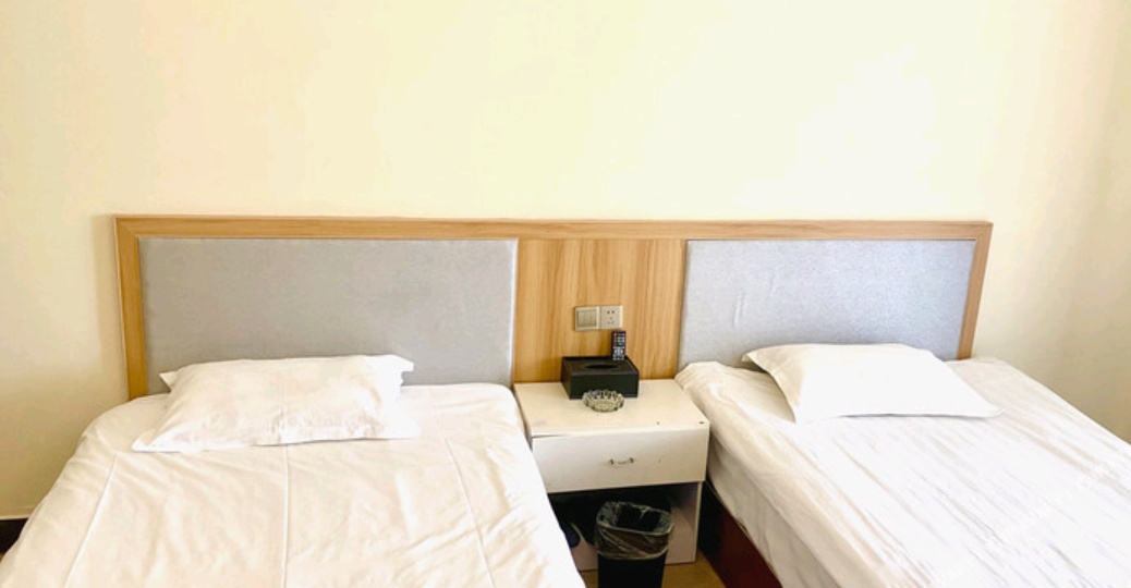 利辛咏乐电竞酒店