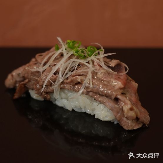 司穴一社冉·喘寿料再(天一店)