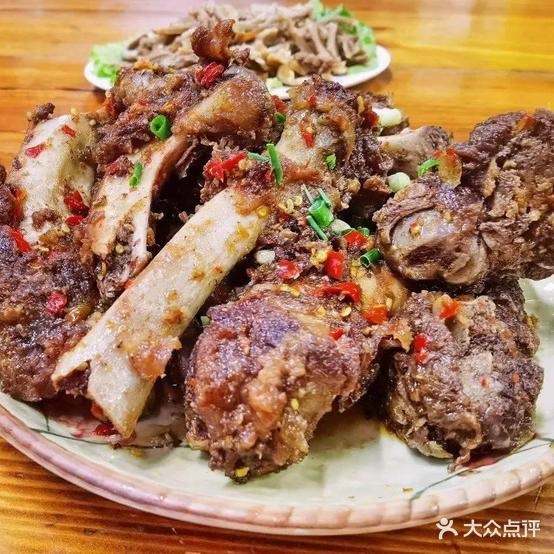 市津牛骨头(葛店总店)