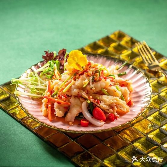 泰怂清迈小牌档·街头泰餐(富闽恒升中心店)