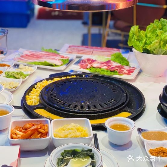 韩臻味·炭火烤肉音乐吧(仲恺店)