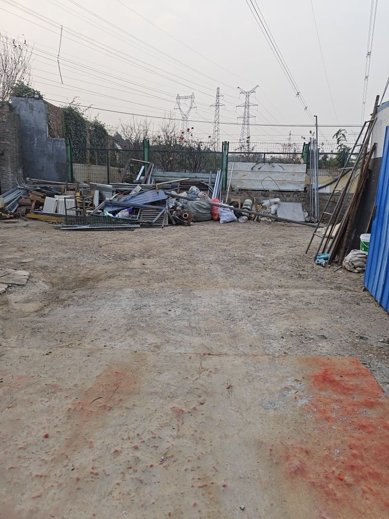 废旧金属回收站