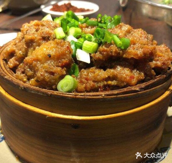 成都乐山跷脚牛肉(上亿国际中心店)