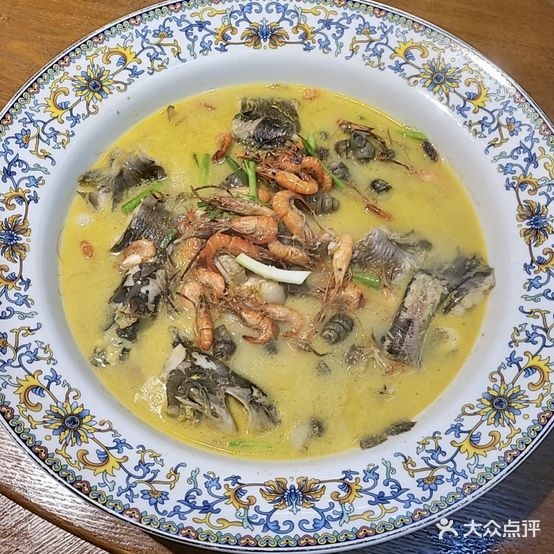 常秀河鲜馆