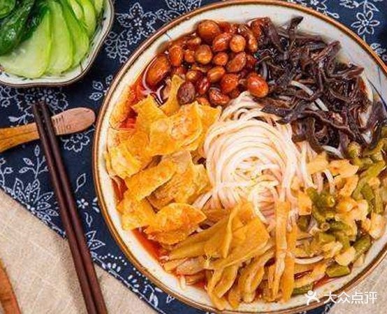 军元柳州螺狮粉(老街店)