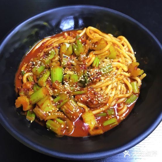 山治的米线食堂(南湖店)