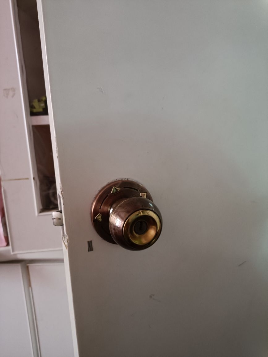 小天开锁换锁疏通管道