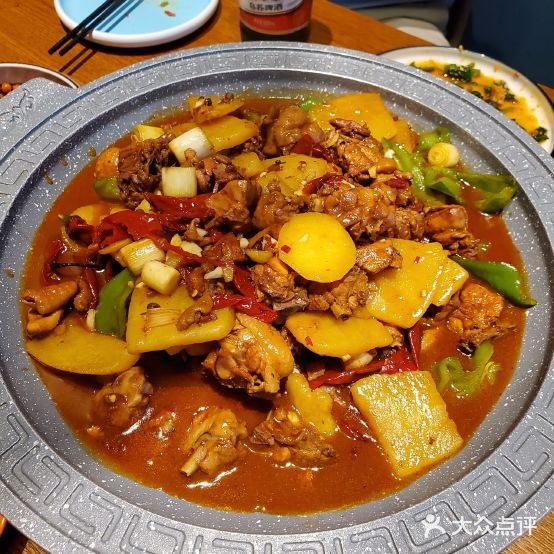 俊明傻儿鱼大盘鸡(金马店)