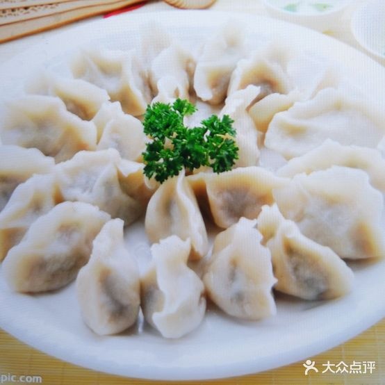 小小火锅美食城