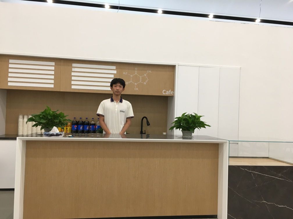 奇瑞汽车郴州昊鹏4S店