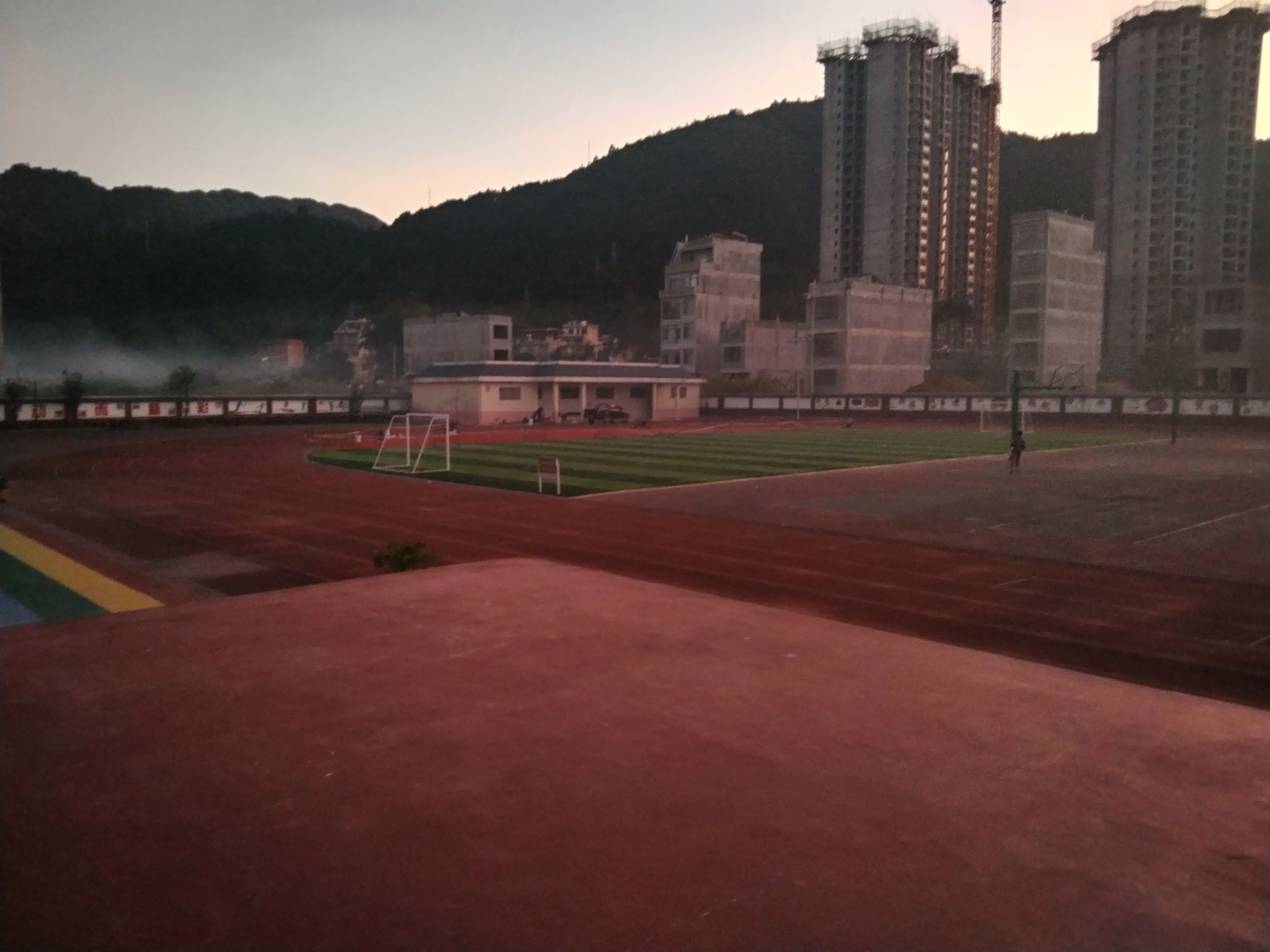 德保县城关镇南山小学