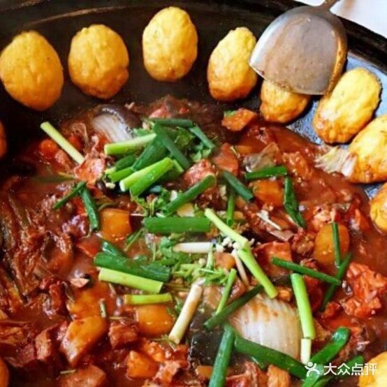 大福铁锅炖鱼