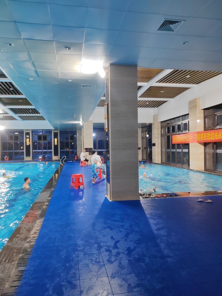 荣和21世纪名人俱乐部(五象学府店)