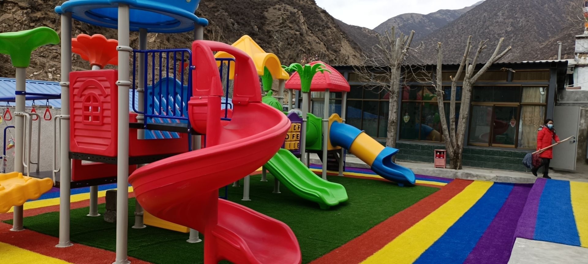 桑日县白堆乡达西村双语幼儿园