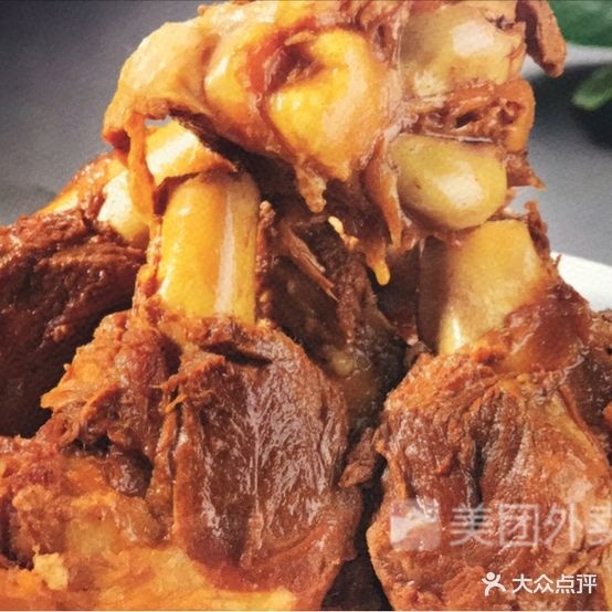 溢福箱东北兄弟酱骨饺子馆(刘家冲店)