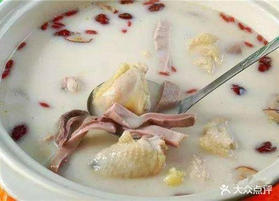 锦江楼正宗猪肚鸡(江滨店)