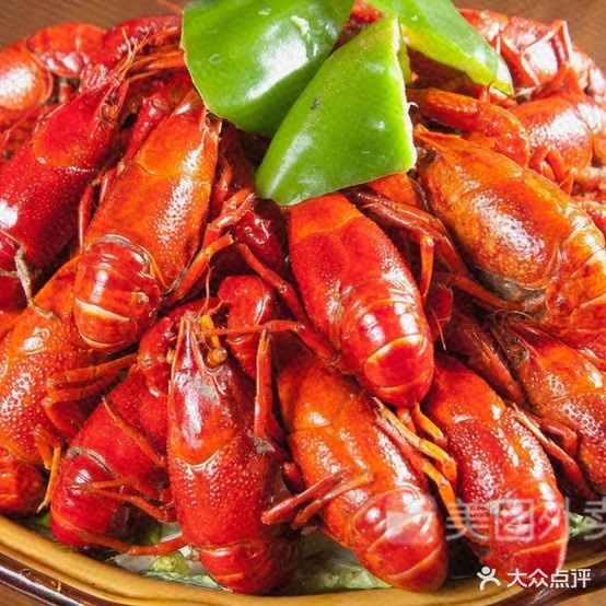 品蚝烤吧潮汕海鲜烧烤大排档