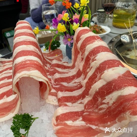 小塄草螫乐羊快火锅料理