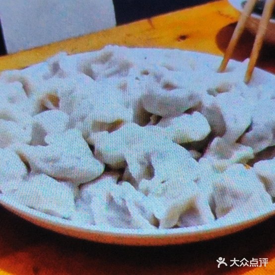 桥头大馅水饺地锅鸡