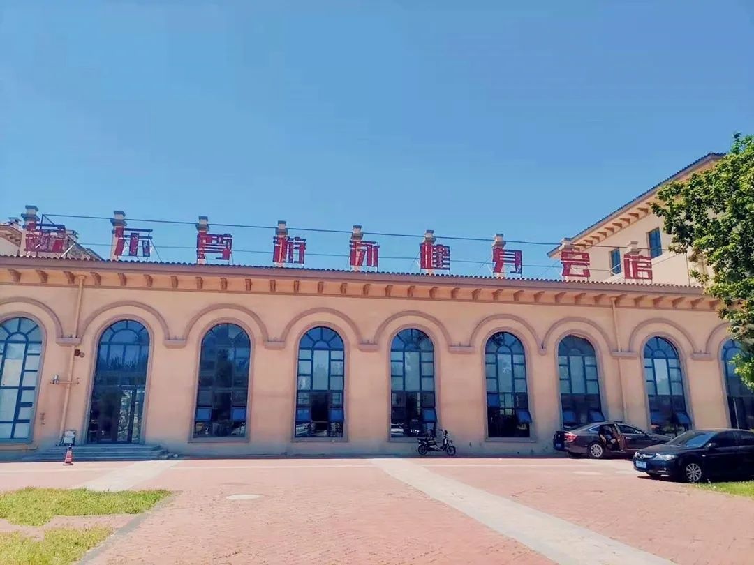 金乐尊游泳健会馆