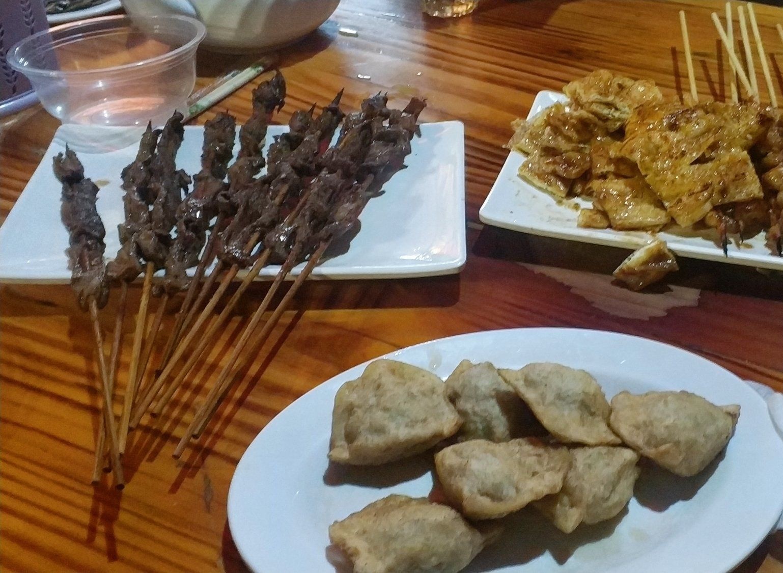 景城夜色生蚝店(宏源·大景城店)