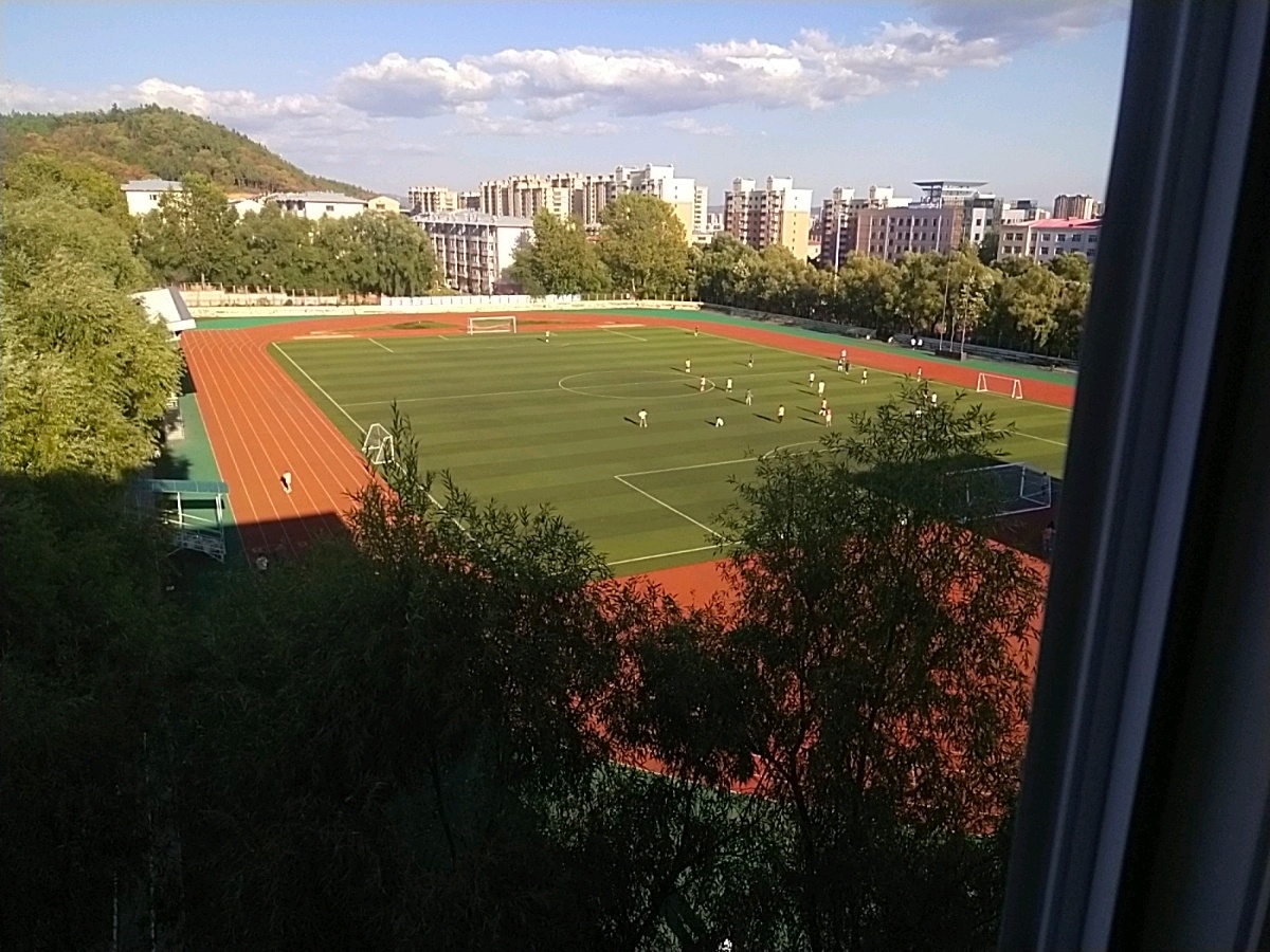 牡丹江医院院-田径场