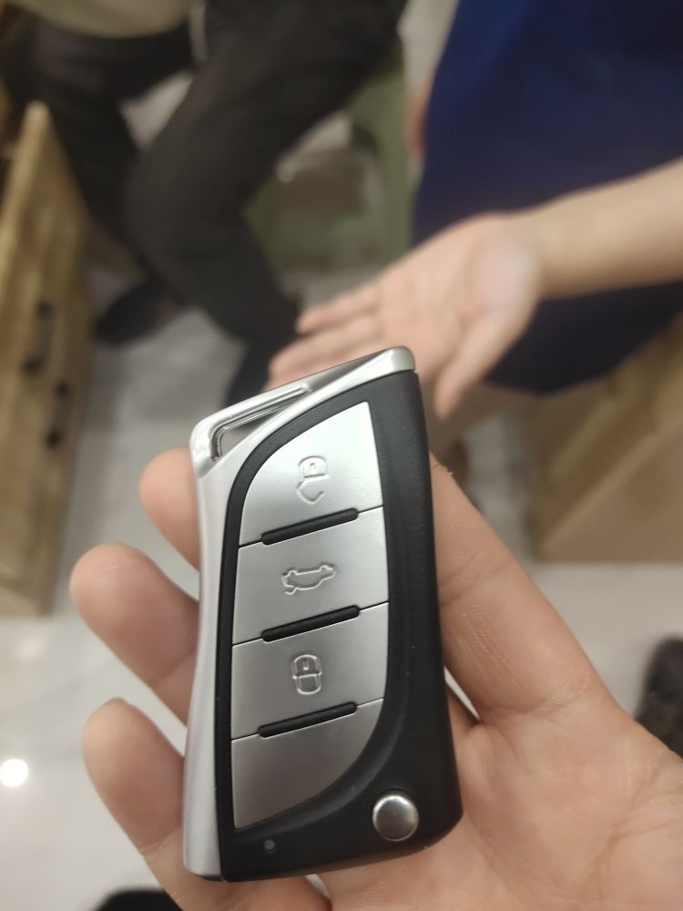 兴隆开锁指纹锁汽车钥匙