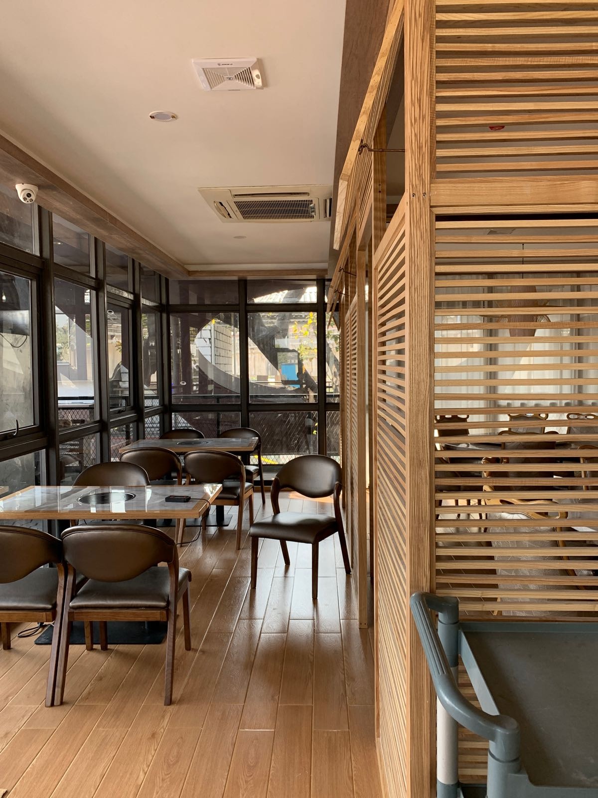星叶餐厅(陈村渔人码头千禧坊店)