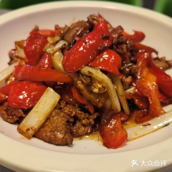 红辣椒炒个肉(马垅店)