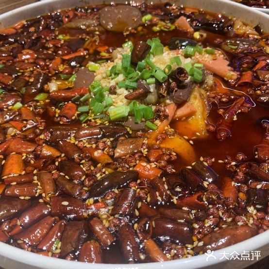 花界新配川菜(乌兰察布维邦世基店)