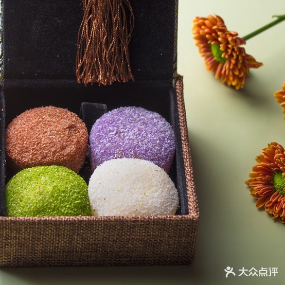 稻川岛港世滑蛋饭(春城支路店)