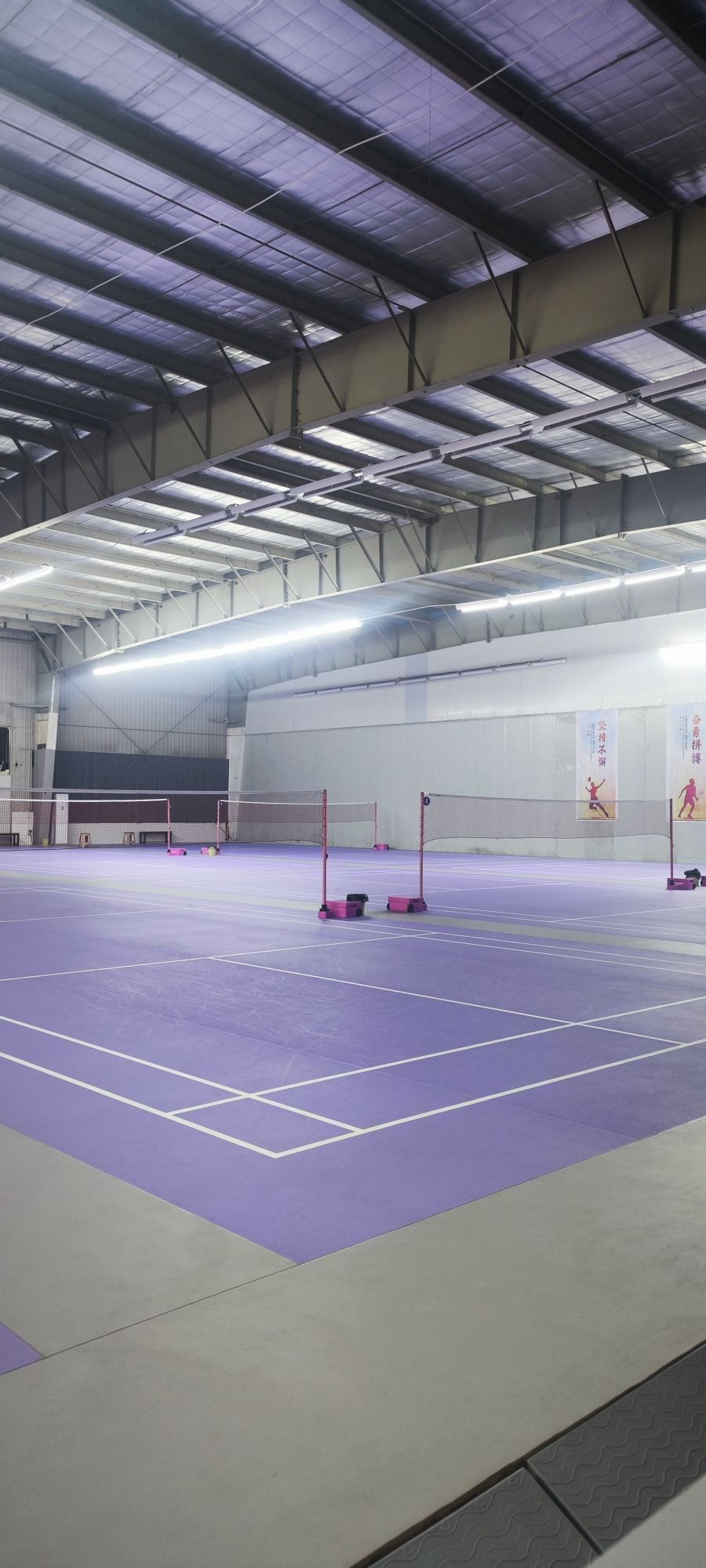 羽跃羽毛球馆