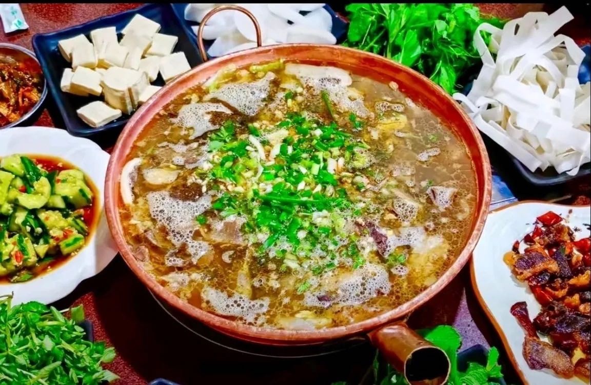 马标清真铜瓢牛肉餐馆