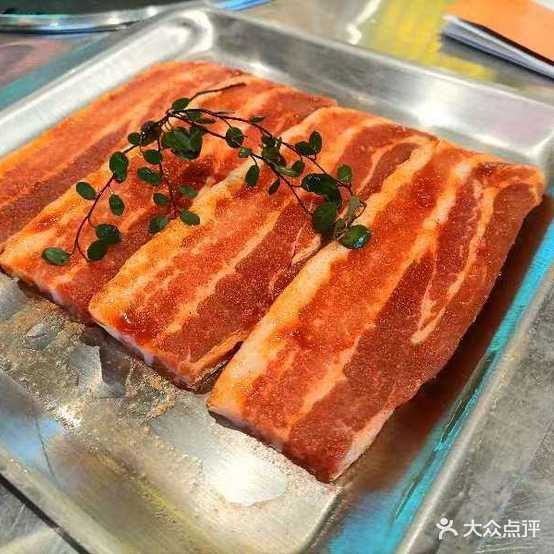 投脾气靠肉