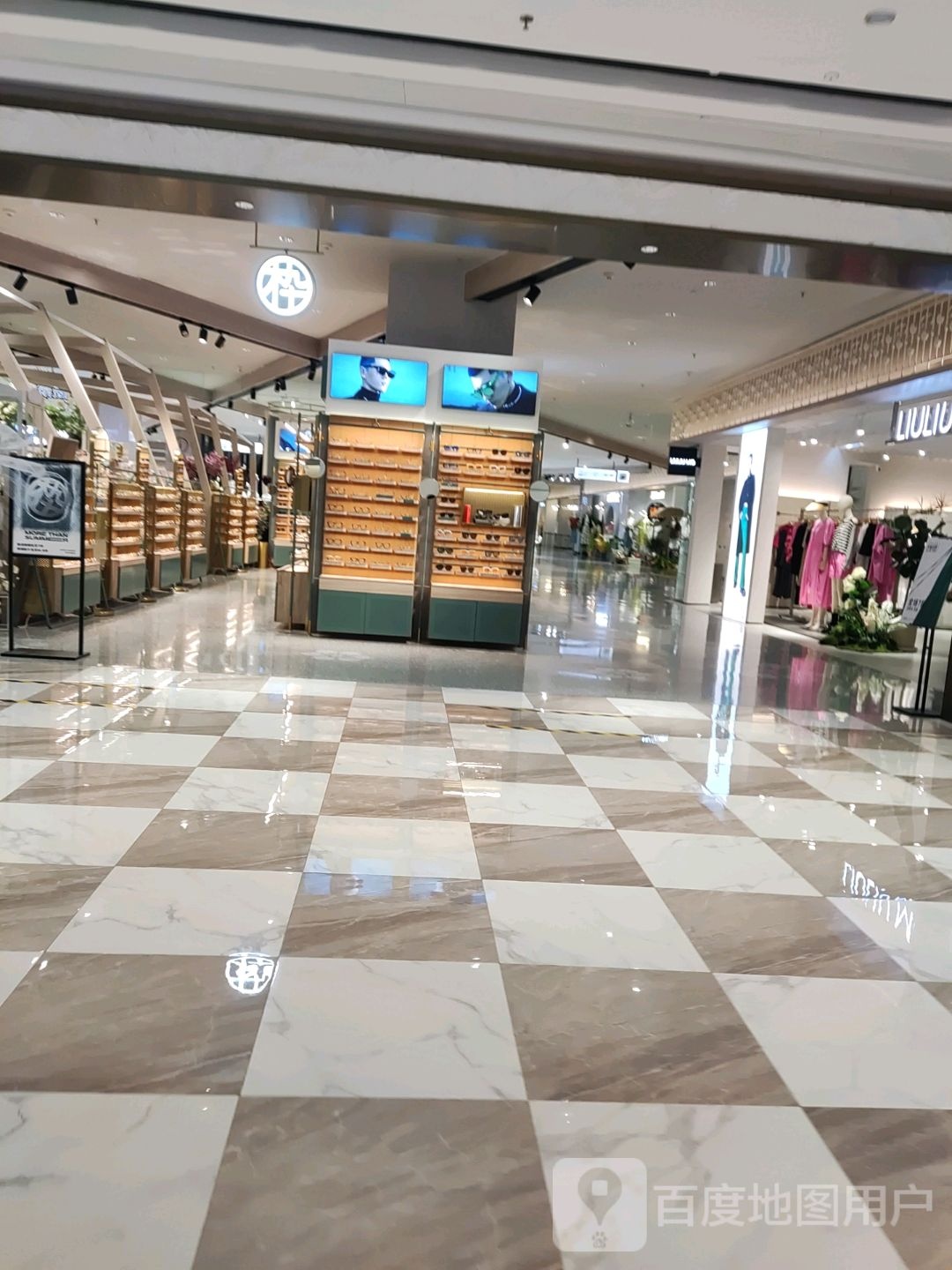 枠(佛山王府井紫薇港WALKIN店)