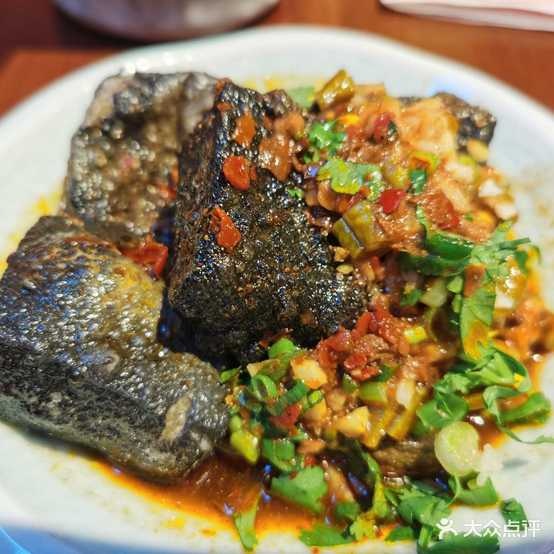黑白电视长沙小吃(环宇城店)