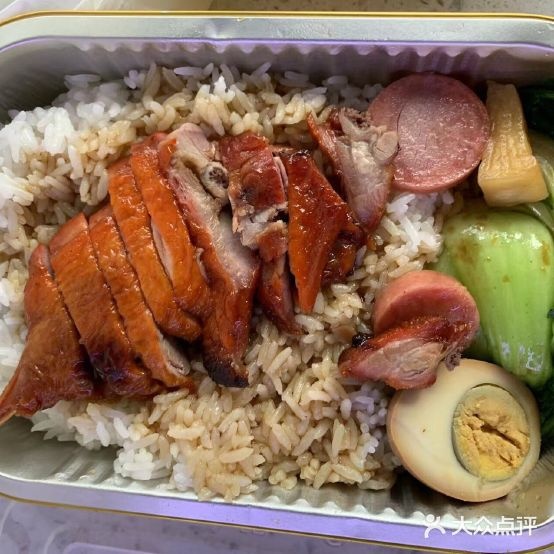 典记港式燒腊餐廳(晋江万达店)