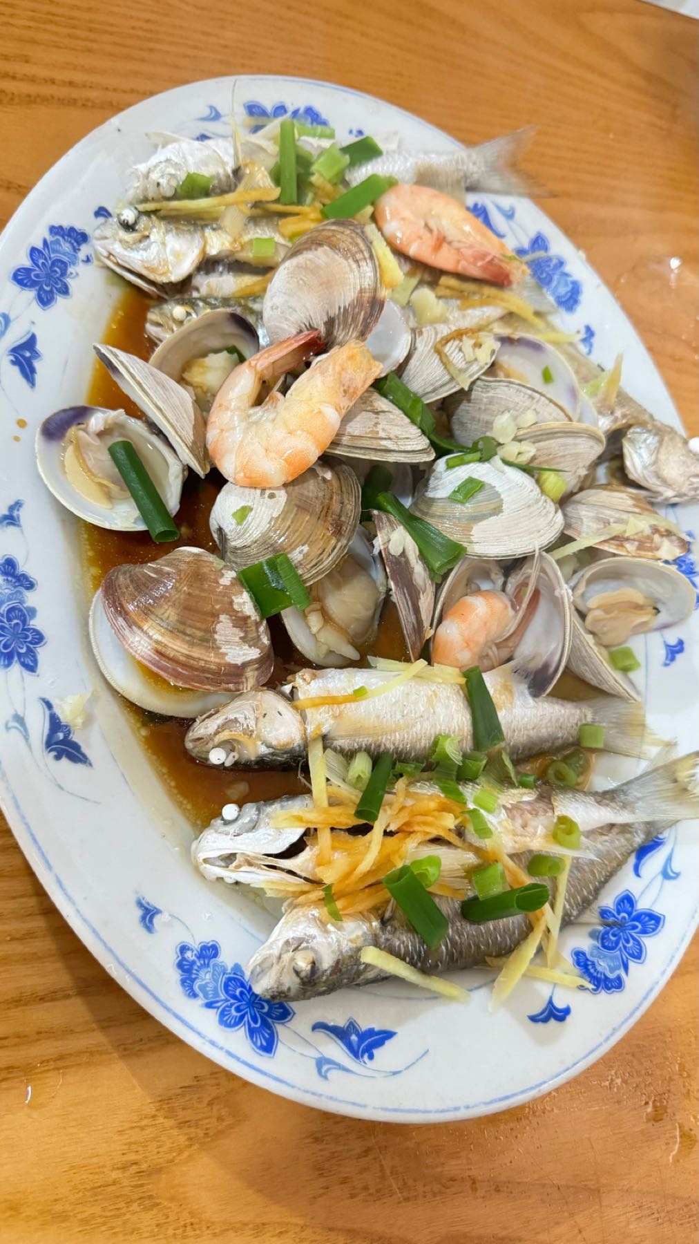 新君悦美食(古兜店)环境