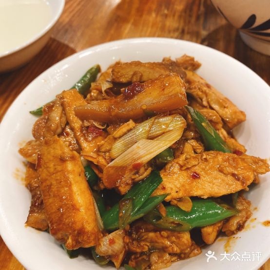 许发记撸肉铺