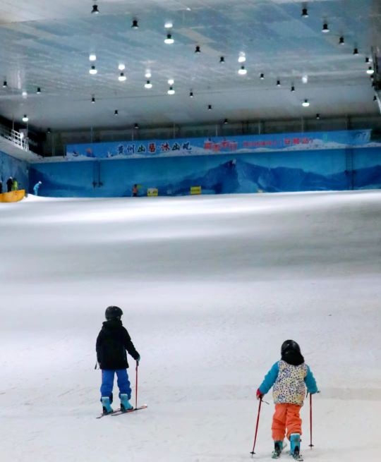 关岭永宁镇滑雪场