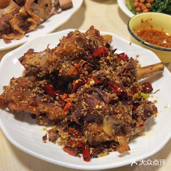 新鑫杂碎馆(西下关街店)
