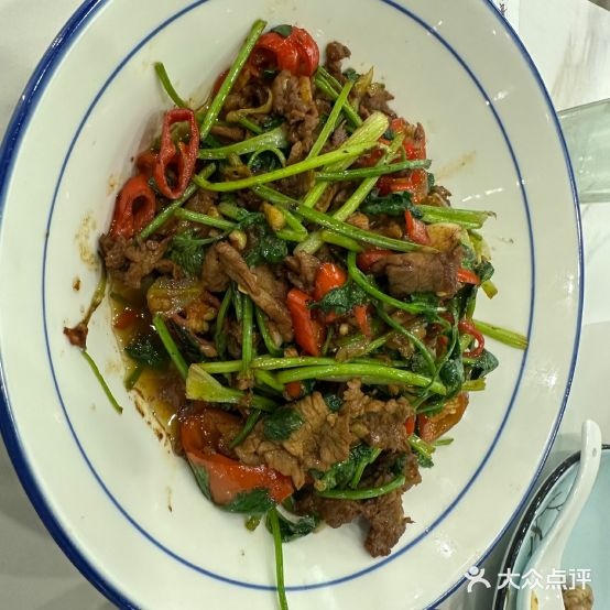 鄢味香菜馆(三井店)