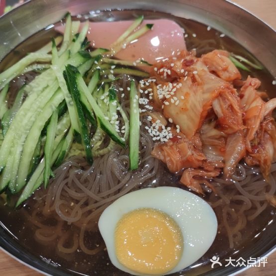 吉吉东北菜馆(海韵广场店)