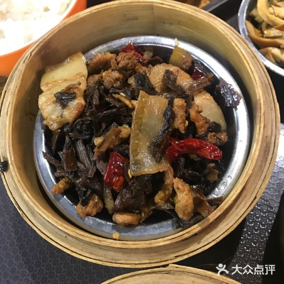 箱子饭堂