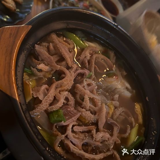 桥下炸货
