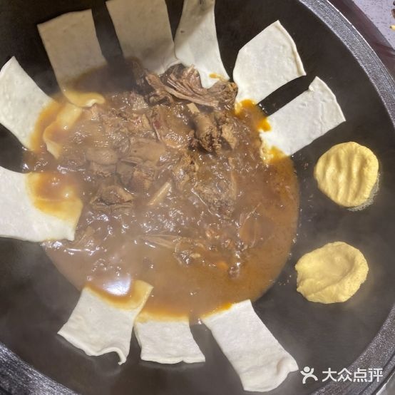 二舅家的大铁锅·铁棍炖大鹅(萧山银泰店)