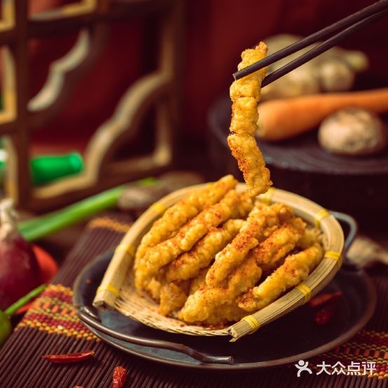 李炮称盘麻辣烫烫(滁州苏宁广场店)
