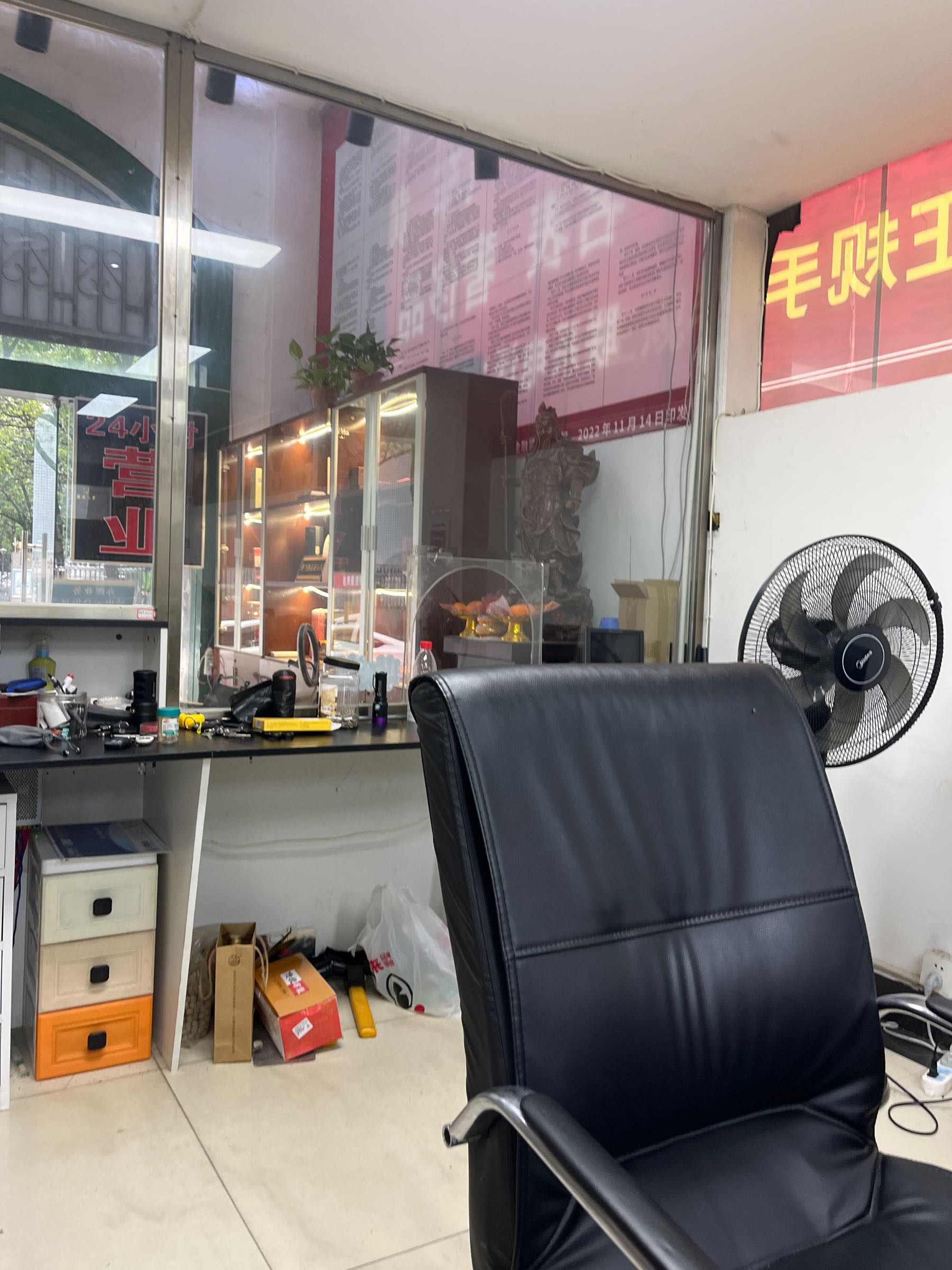融意通典当汽车抵押黄金回收